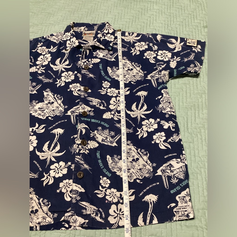 Kids Walt Disney World XL Surf Gear Beach Style Button Front Shirt